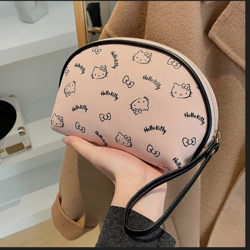 Hello Kitty Blush Pink Wristlet